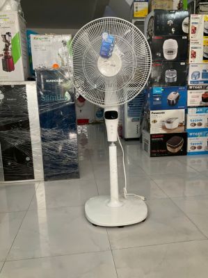 Quạt đứng Midea DC inverter FS40-15DR có remote - Hàng trưng bày