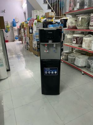 Cây nước nóng lạnh hút bình (bình âm) Toshiba RWF-W1669BV(K1) 650W - Hàng trưng bày