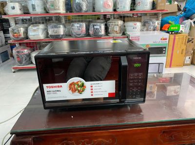 Lò vi sóng Toshiba MM-EM25PE(BM) 25 lít cảm ứng, công suất 800w - Hàng trưng bày